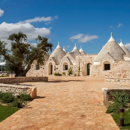 Trulli Andrea - Private With 2 Pools & View *