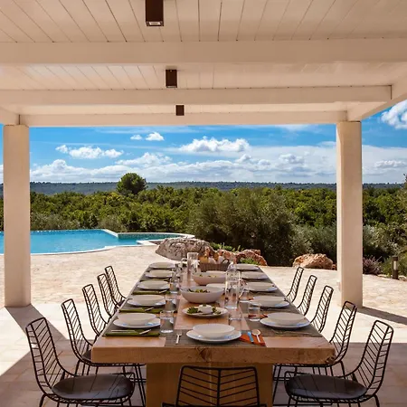 Trulli Andrea - Private With 2 Pools & View Villa *