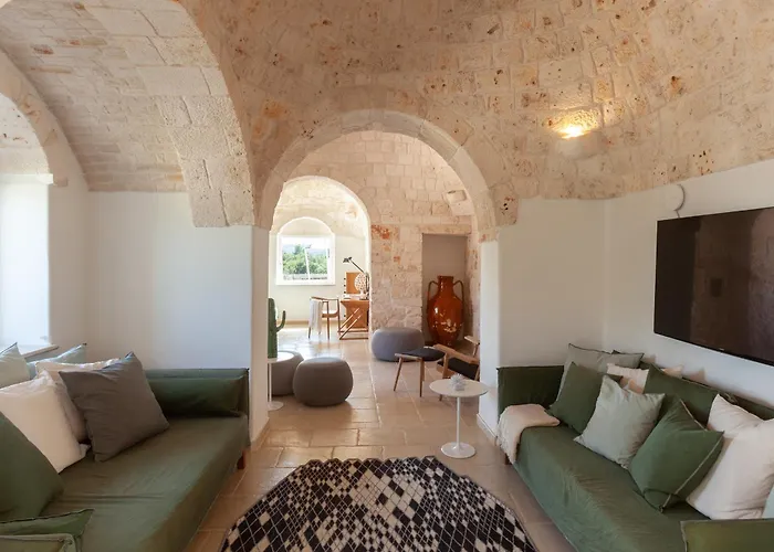 Trulli Andrea - Private With 2 Pools & View Villa *